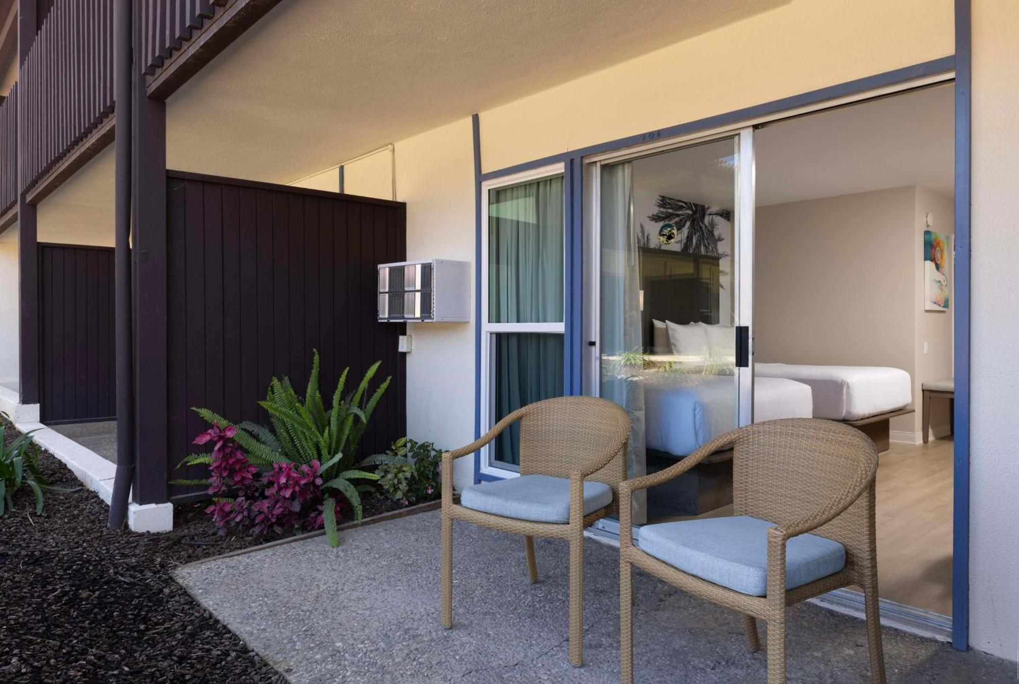 Best Western Plus Pepper Tree Inn Santa Barbara Exterior foto